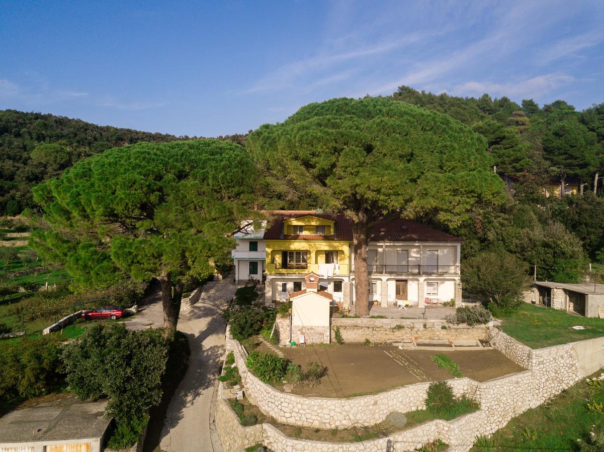 Lucija Daire Kampor Dış mekan fotoğraf